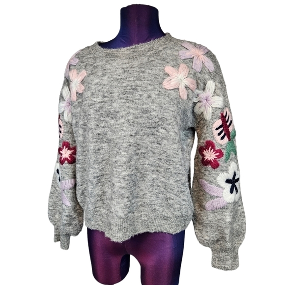 BNCI Gray Embroidered Daisy Oversized Wool Sweater Balloon Sleeves Size XS - Picture 1 of 8